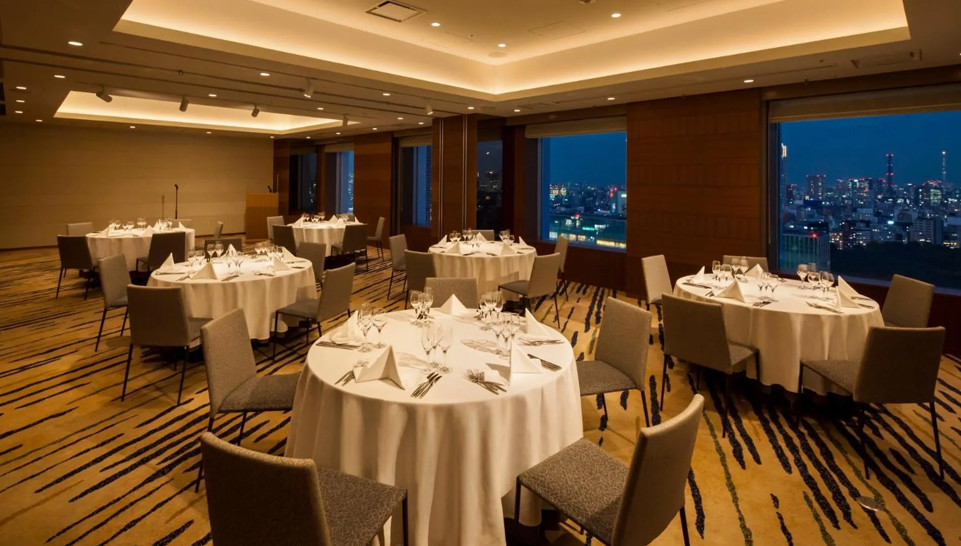 טוקיו Odakyu Hotel Century Southern Tower 4*,  יפן