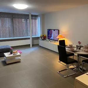 Moderne Aan Zee Ostende